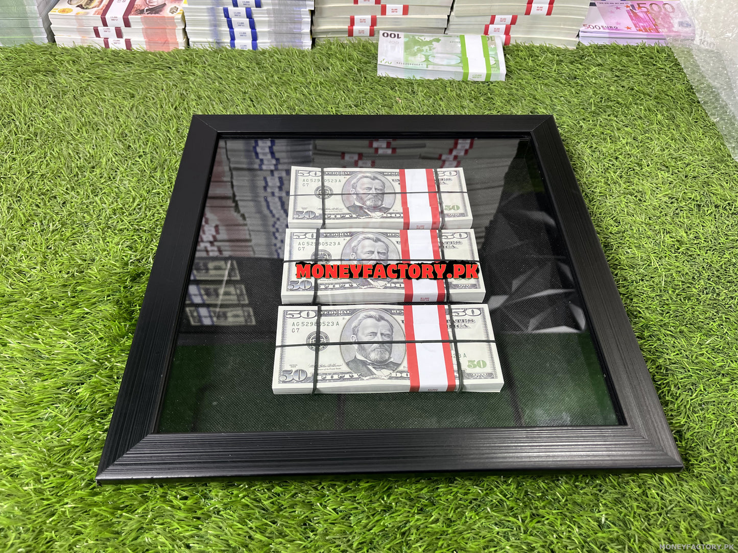3 Stacks 50 Dollar Frame