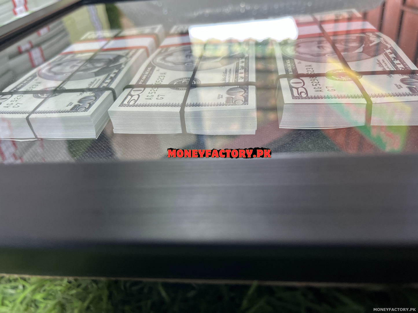 3 Stacks 50 Dollar Frame