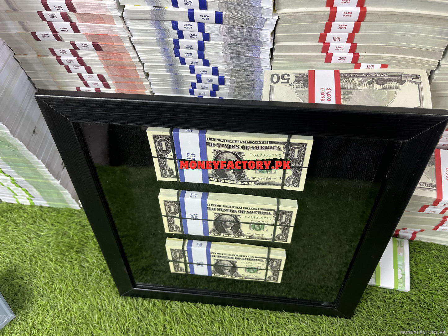 3 Stacks 1 Dollar Frame