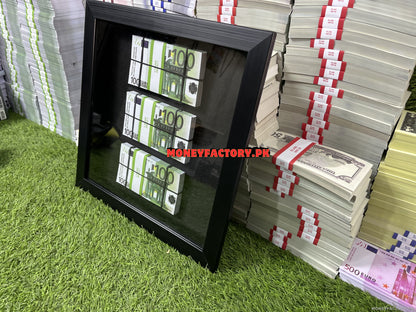 3 Stacks 100 Euros Frame